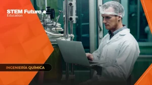 Alumno trabajando en laboratorio durante el máster en ingeniería química
